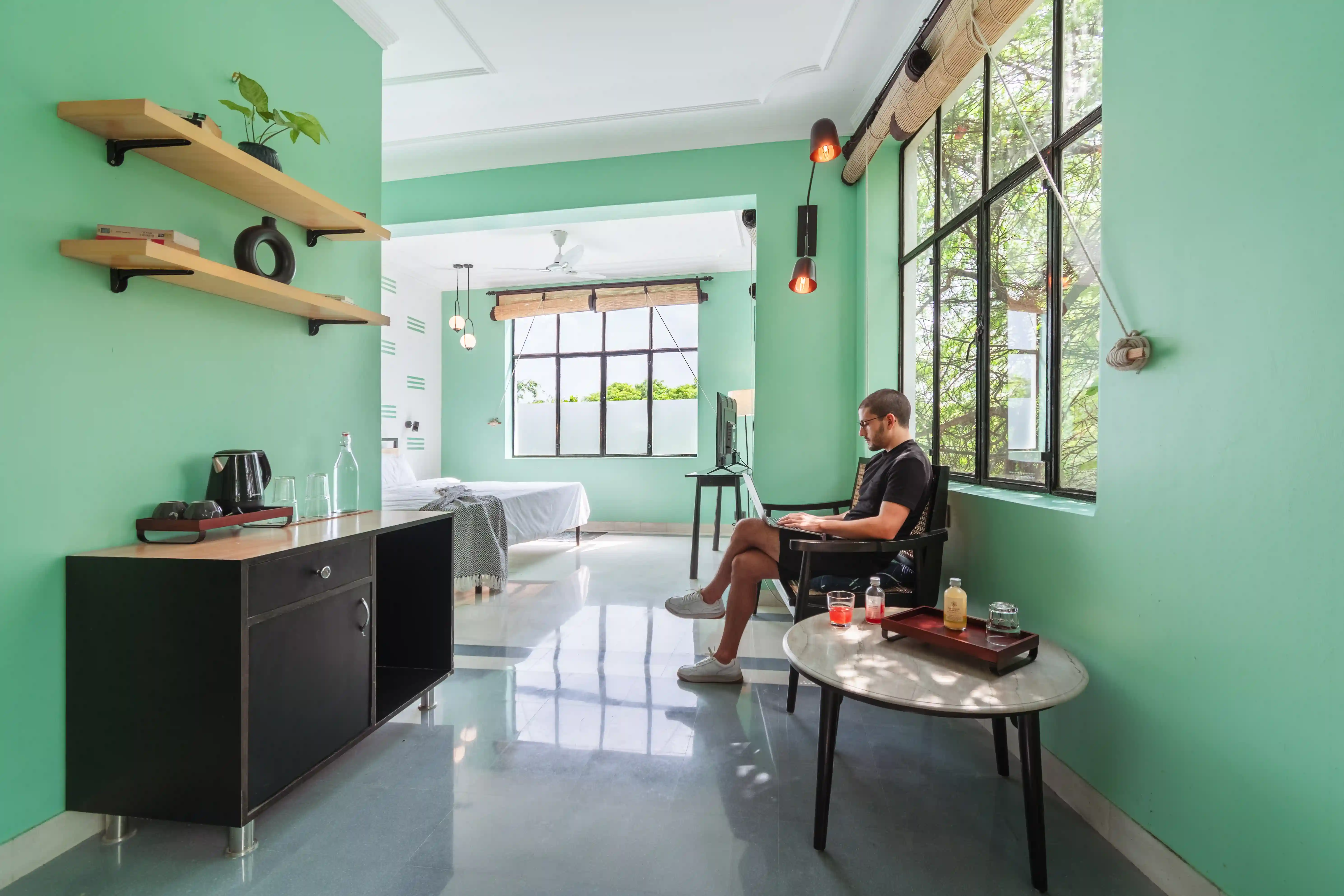 click to zoom Poshtel One studio