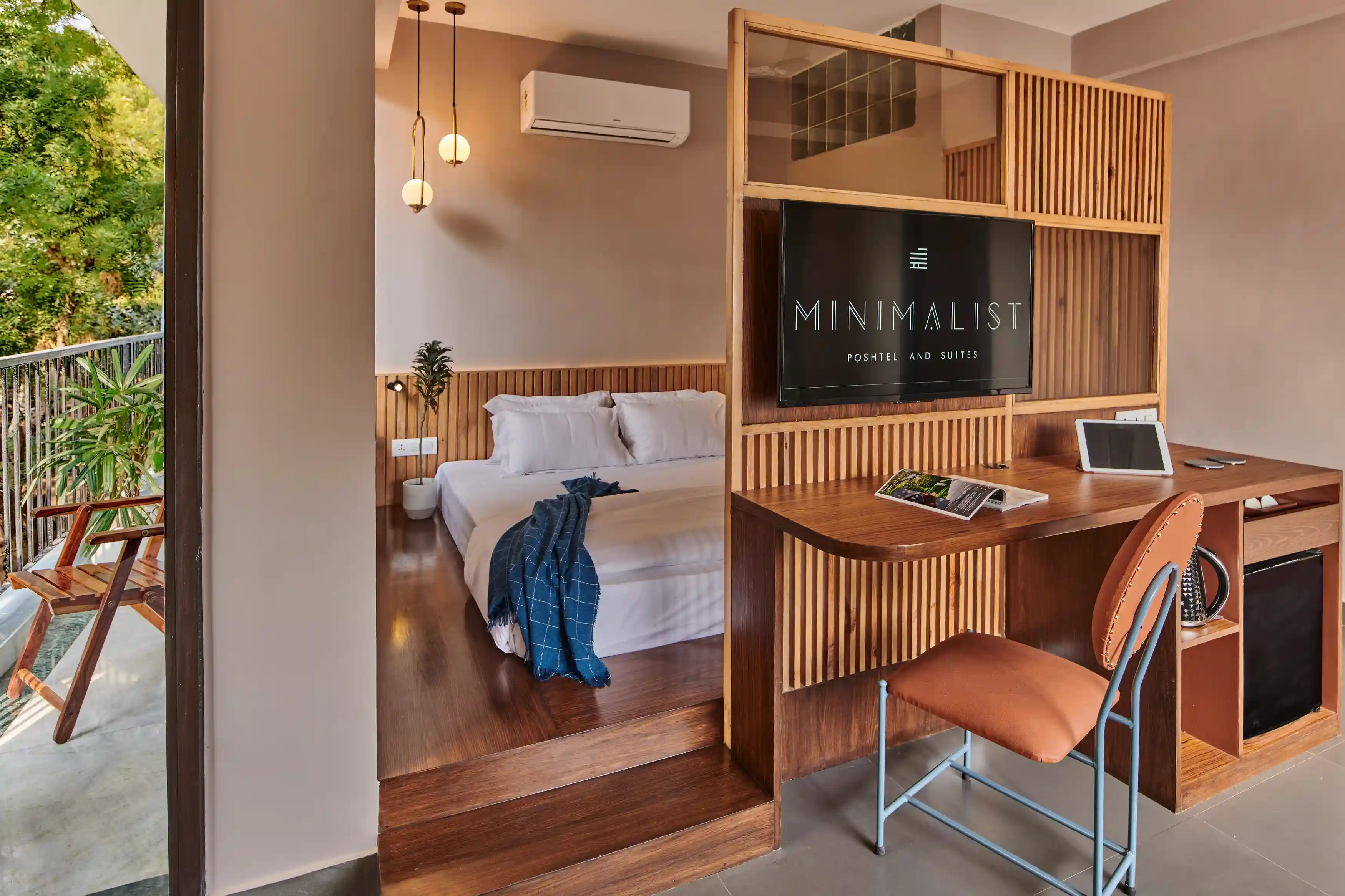 click to zoom Mysa Suite