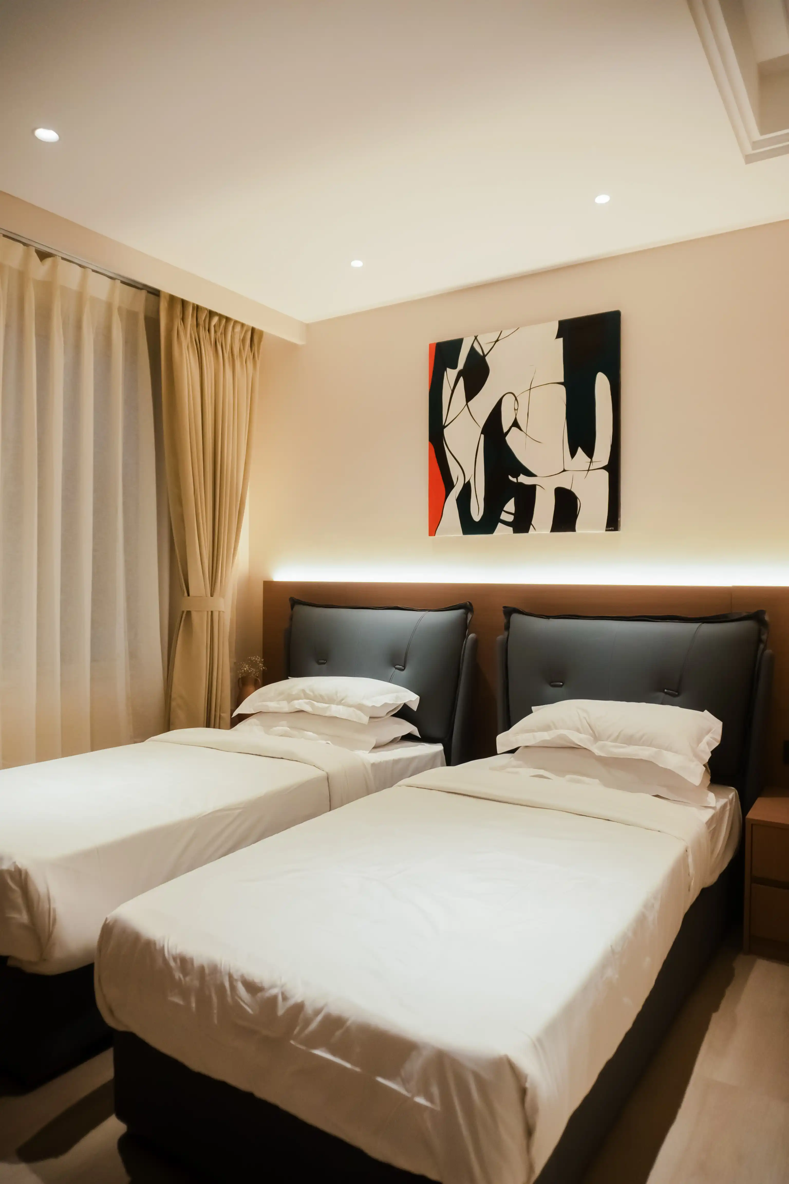 click to zoom Twin Room