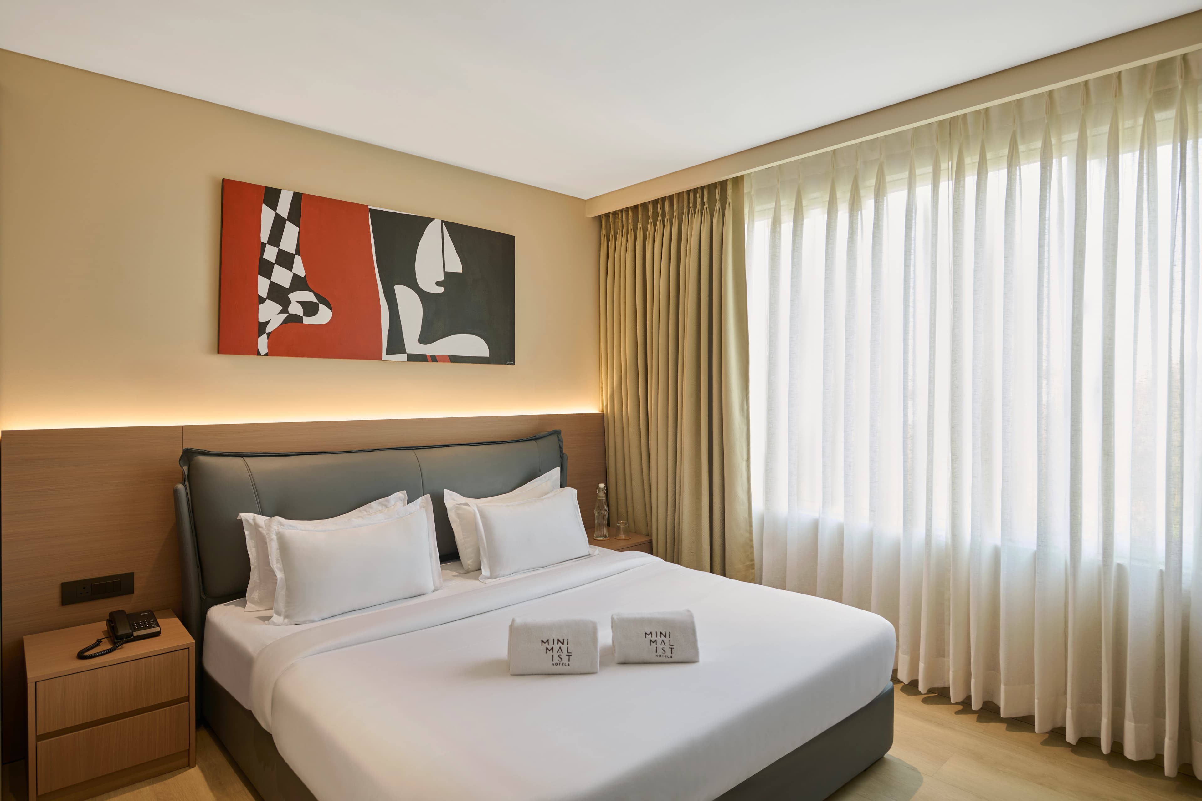 Varanasi Minimalist City Center