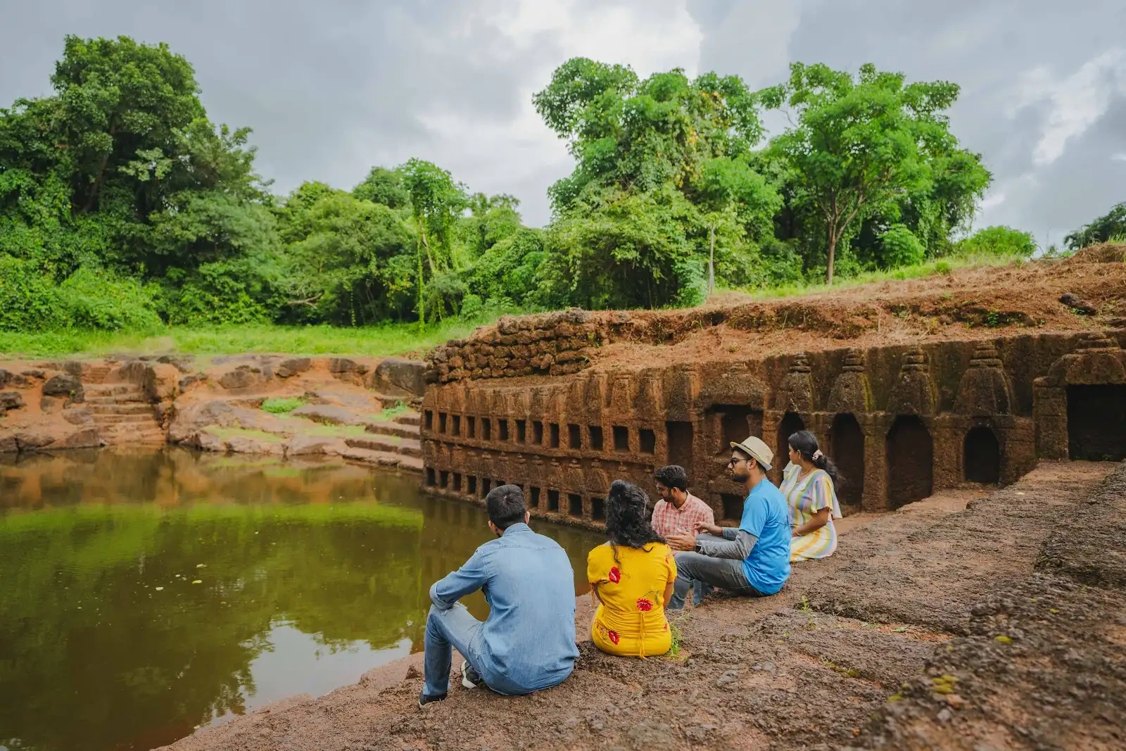 Divar Island ExplorationExperiences